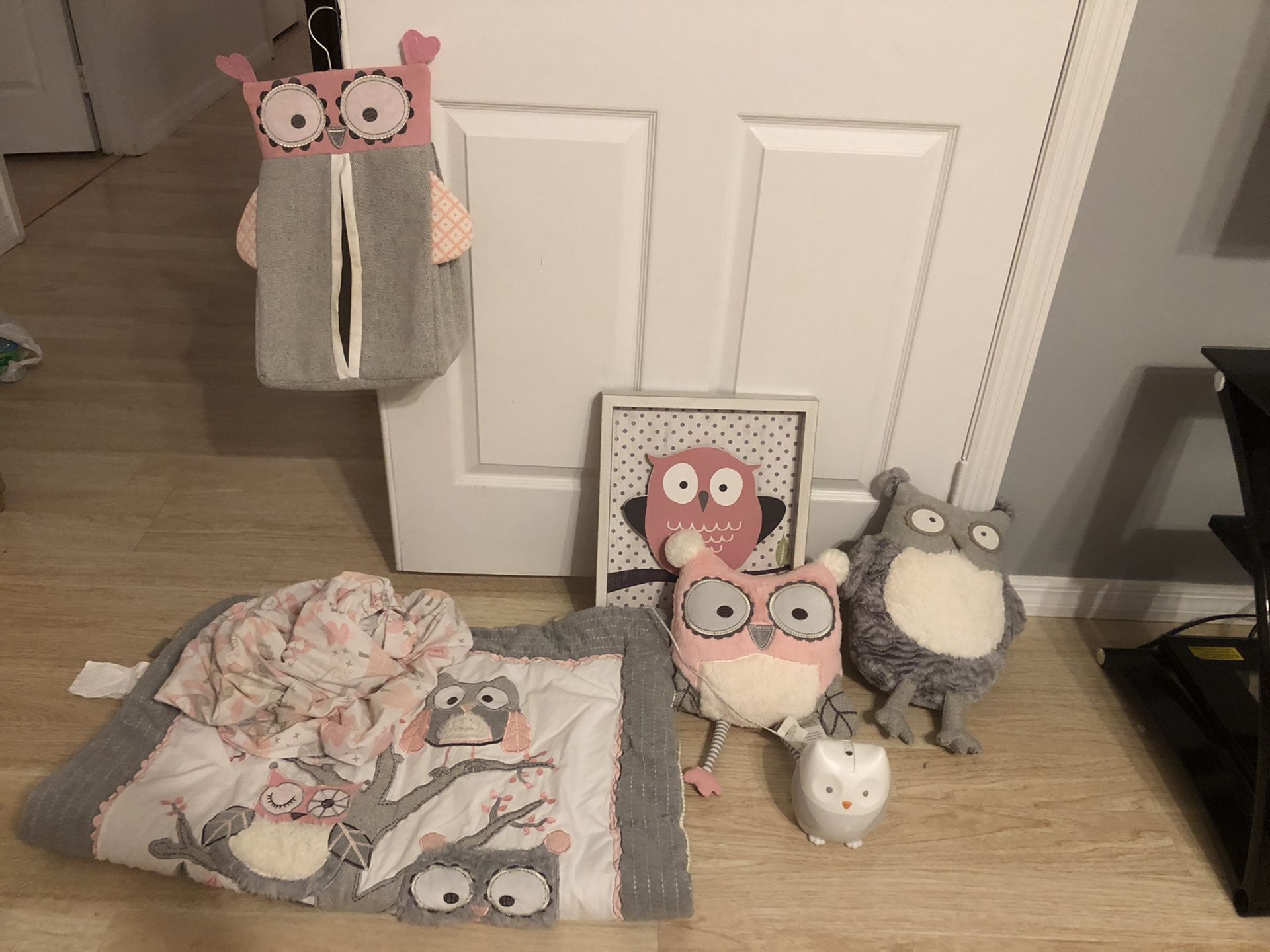 Owl Nursery items