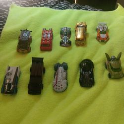 26 Hot Wheels Die-Cast Star Wars Cars