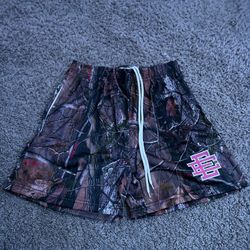 Pink camo EE shorts size medium