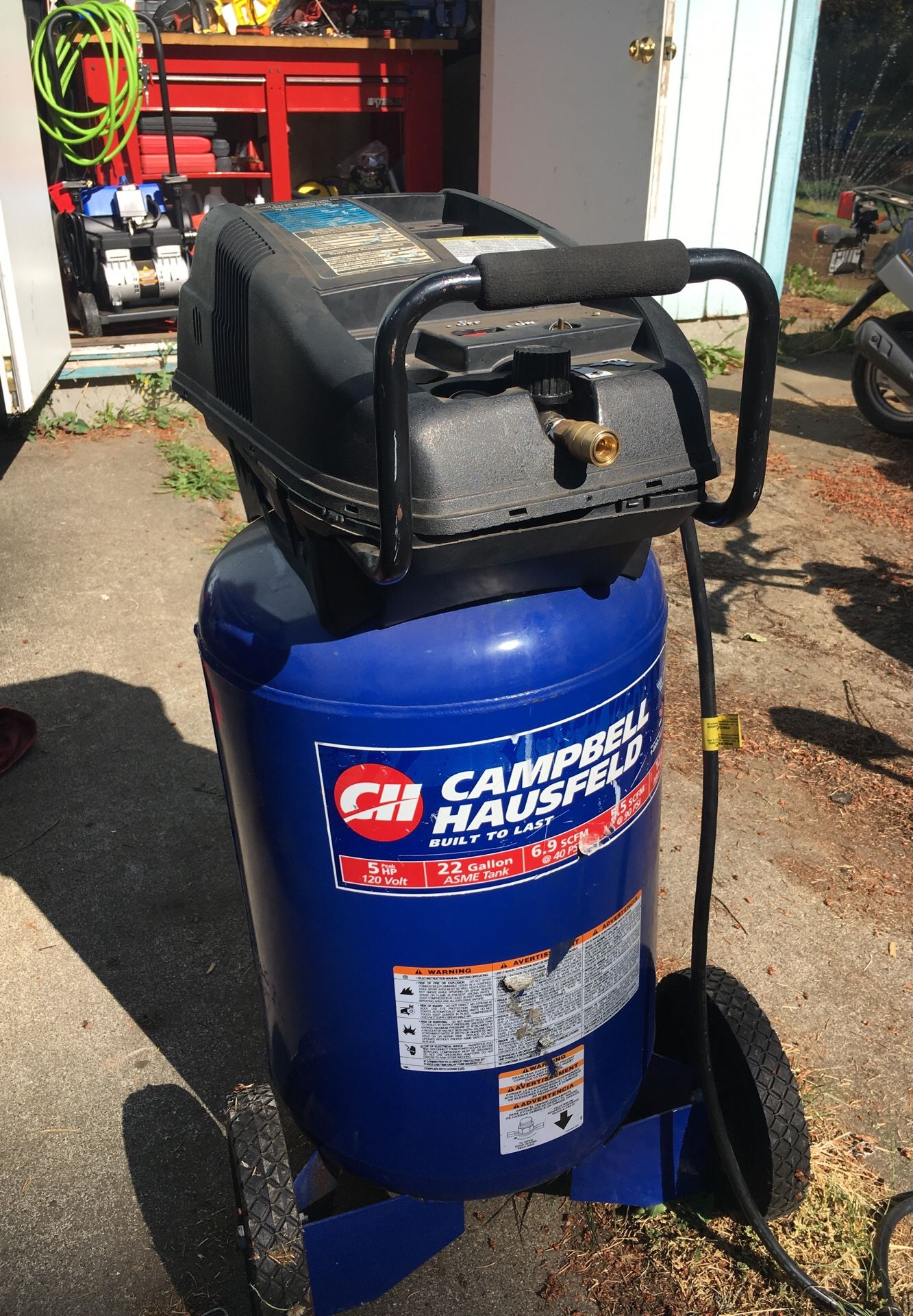 Campbell Hausfeld 22 gallon 5 hp