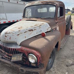 1952 L-110 International 