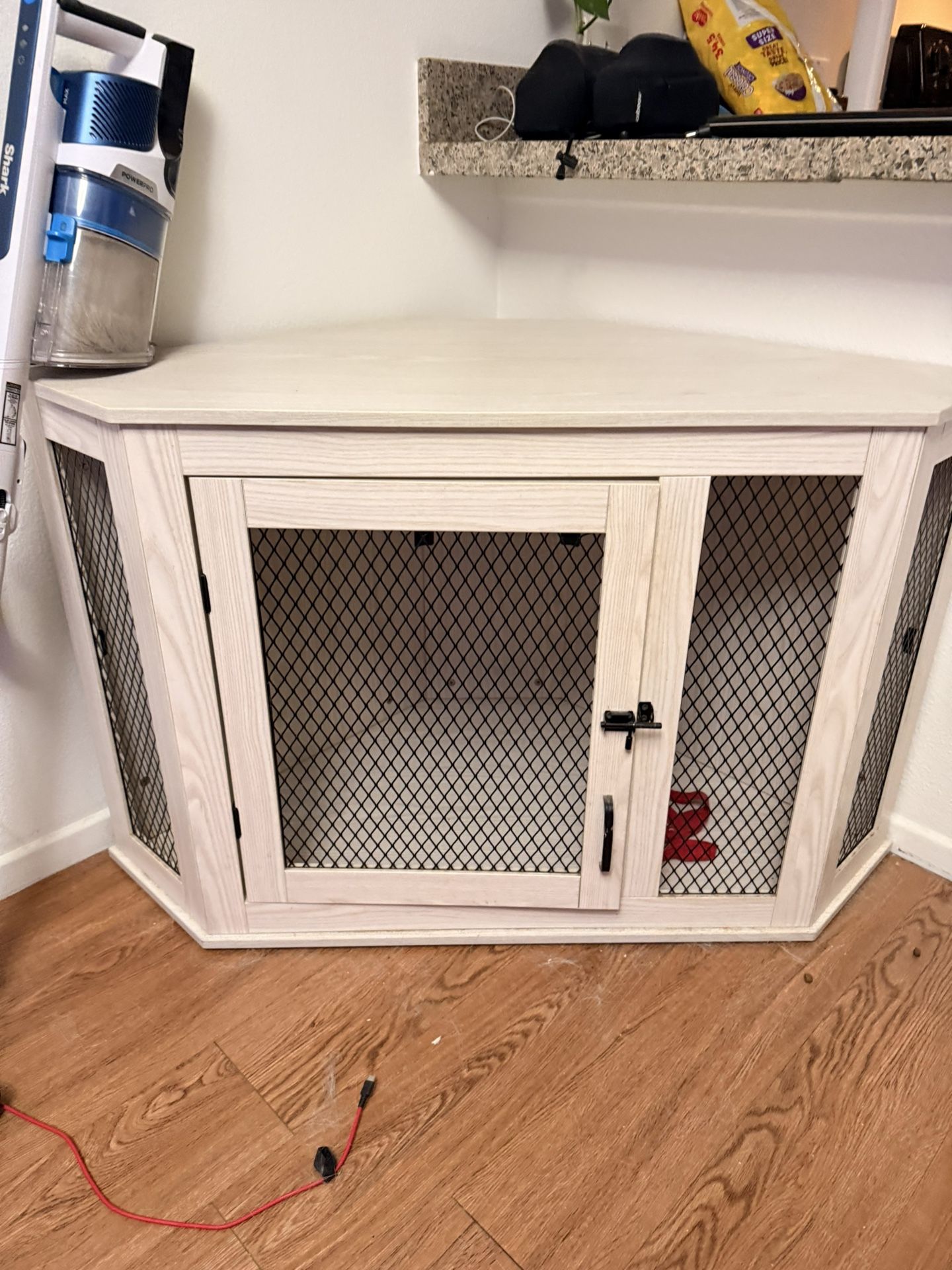 Medium Dog Kennel