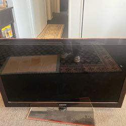 Samsung TV 45"
