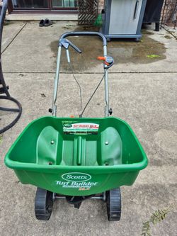 Scotts Spreader