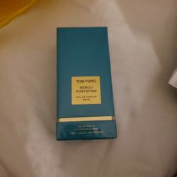 NEVER OPENED TOM FORD UNISEX PARFUM