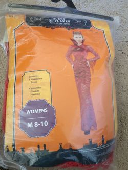 Queen of flames vampire Halloween costume