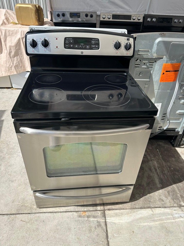 GE Stove