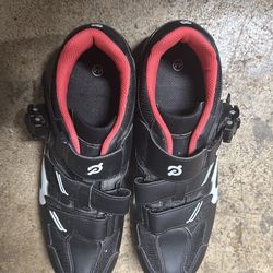 Peloton bike shoes￼