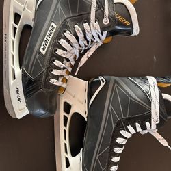 Bauer Hockey skates