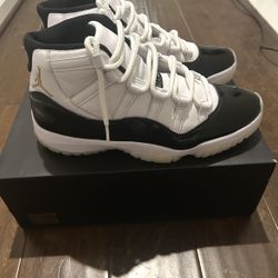 Jordan 11 Concord Good Price.