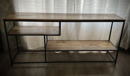 TV Entertainment Unit **Excellent Condition**