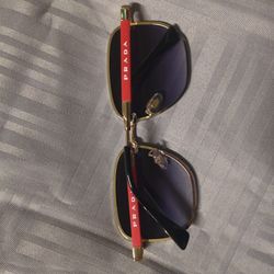 PRADA SUNGLASSES 