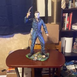 Micheal Myers Statue