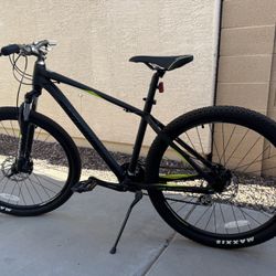 Mountain Bike - Northrock XC27