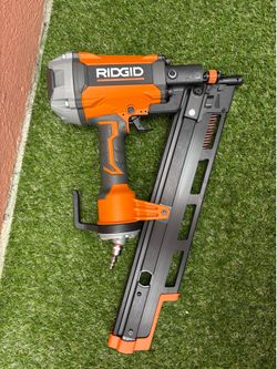 RIDGID Pneumatic 21-Degree 3-1/2 in. Round Head Framing Nailer