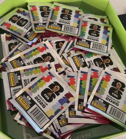 60 PACKS OF PANINI WORLD CUP 26