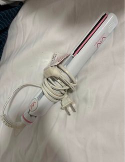 Hair straightener