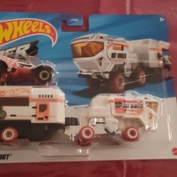Hot Wheels Red Planet Transport 