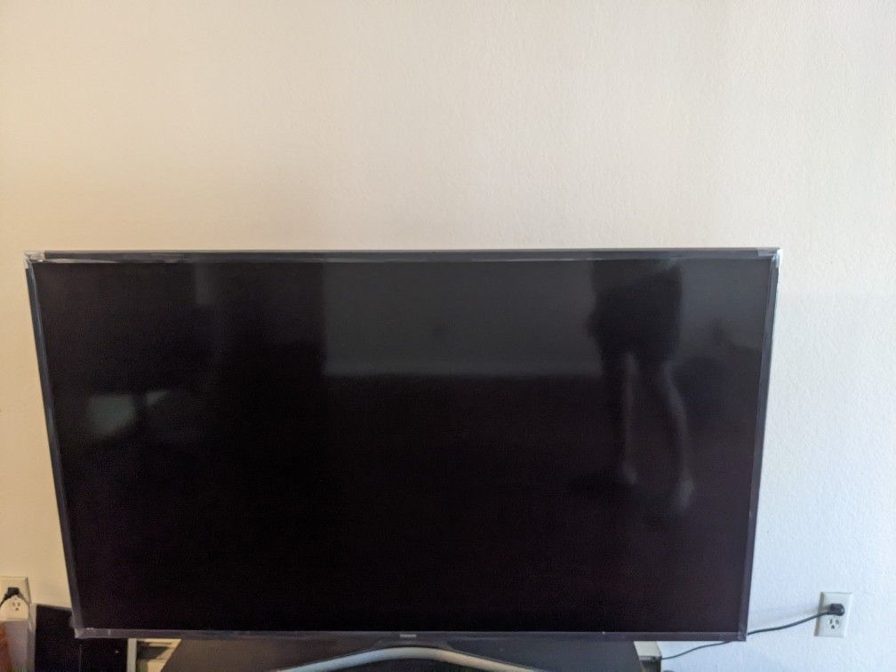 4k UHD Samsung TV 55 Inch + Stand