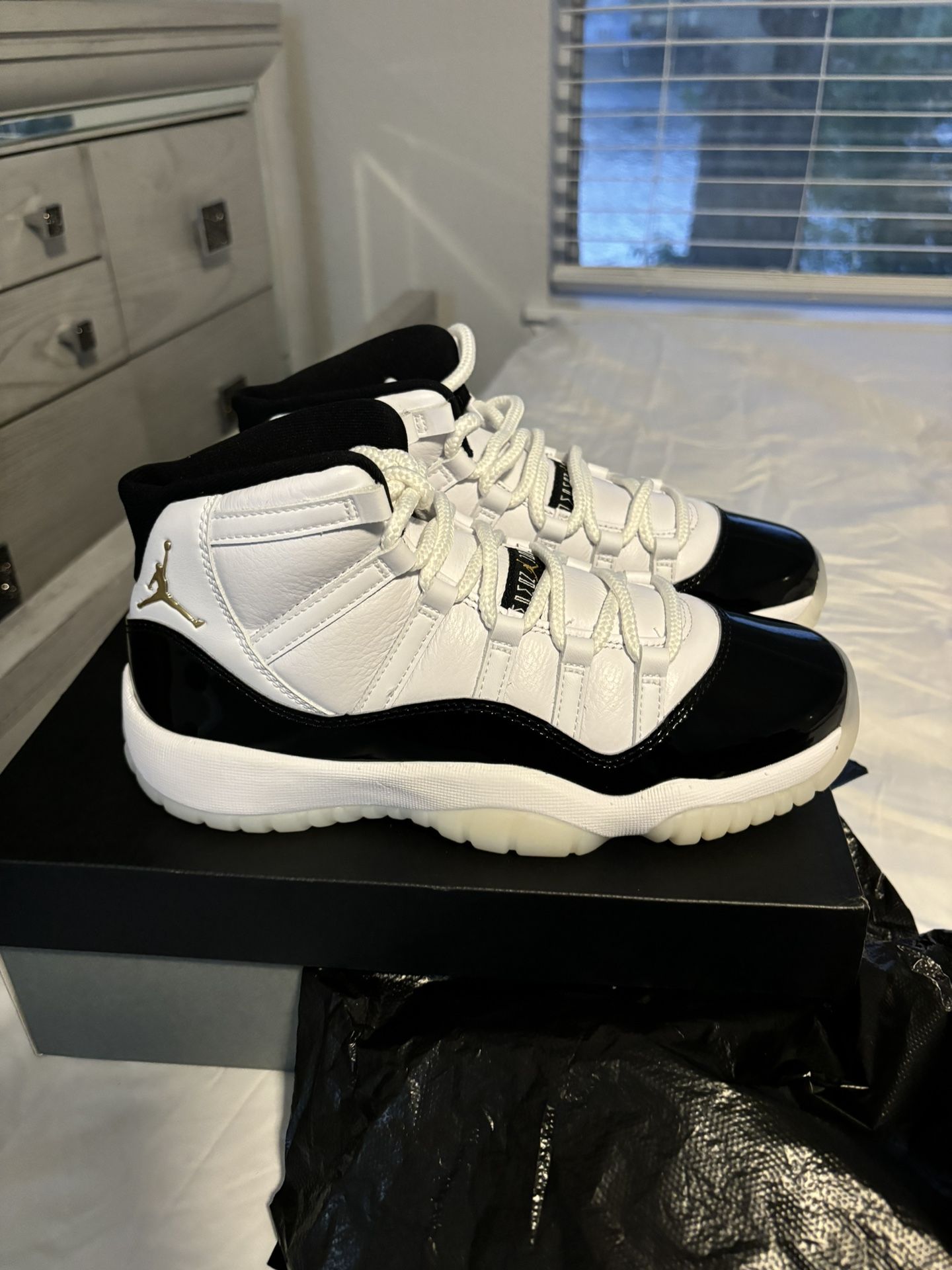 Jordan 11 Retro Gratitude