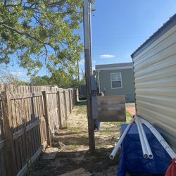 200 amp power pole all brand new meter box 200 pound 200 amp box set up for RV plugs and two 120 plugs on the bottom will take 2000 or best offer