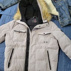 Guess Puffy Parka