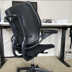 Humanscale Freedom Ergonomic Office Chair 