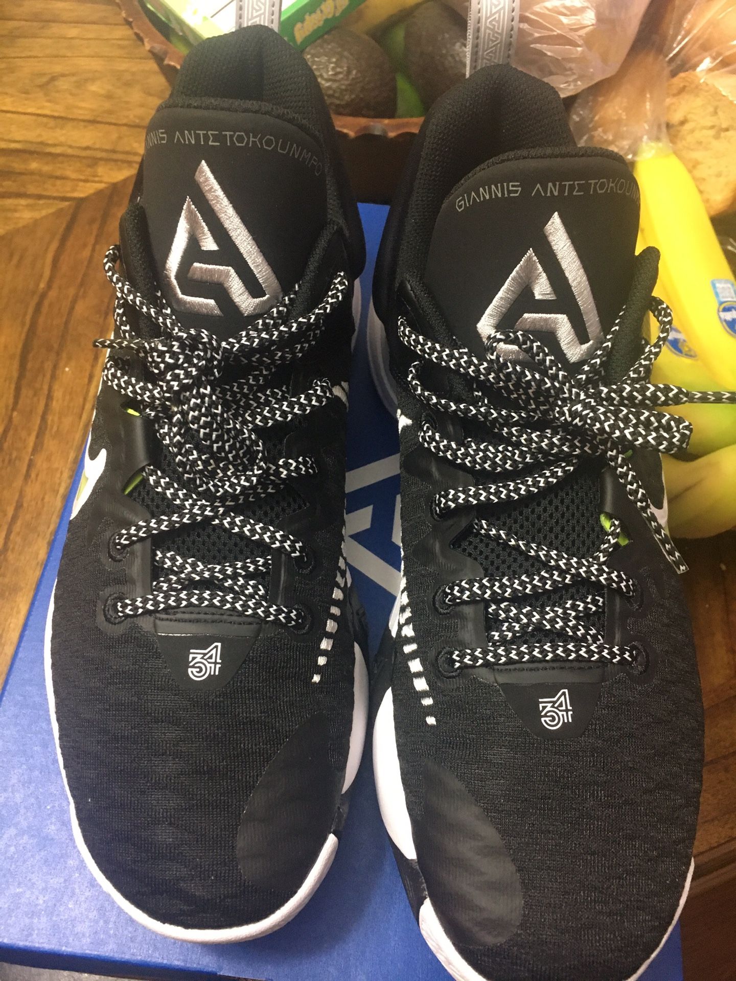 Tenis Nuevos Size 9.5 De Hombre Marca Nike New Never Used