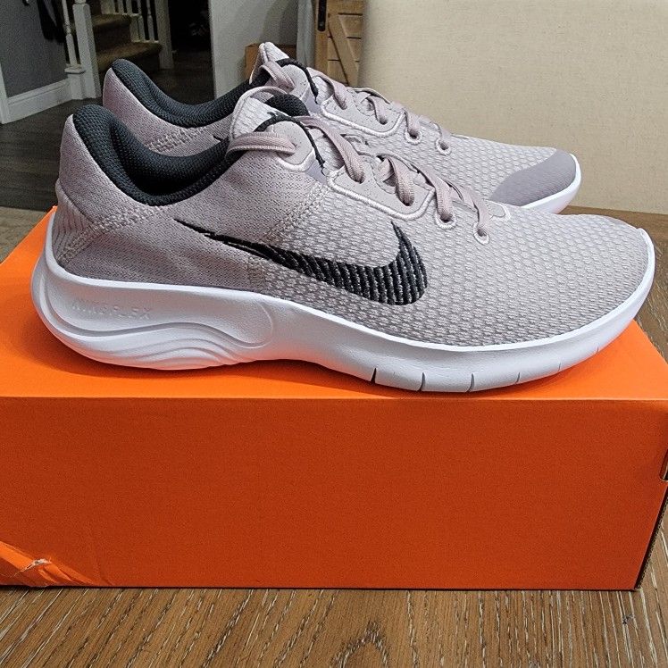 Nike Flex Experience RN 11 NN