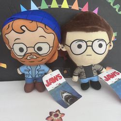 JAWS PLUSH CHARACTERS  PLUSH MATT HOOPER & MARTIN BRODY WITH JAWS TAGS!! 8 Inch! 