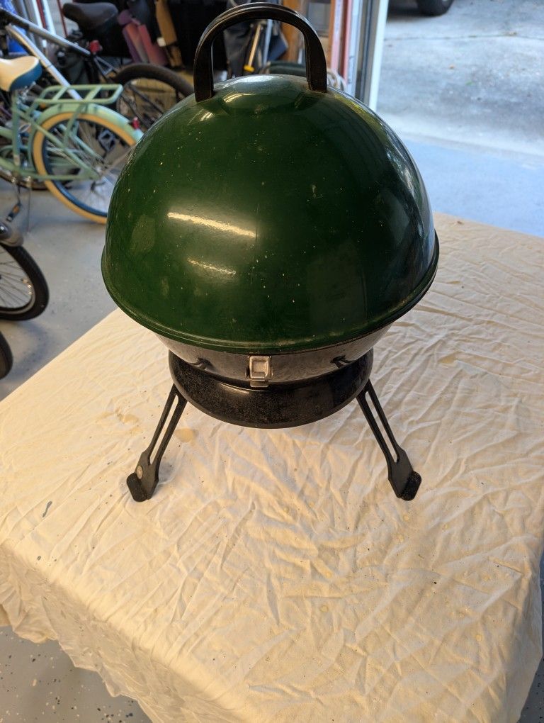Portable Charcoal Grill 