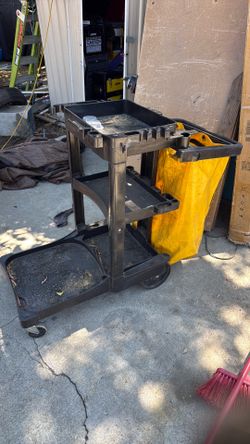 Janitorial cart
