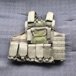 Military Tactical Vest