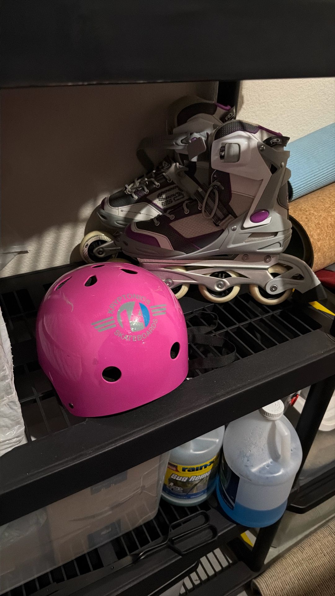 Roller Derby and Hemlet