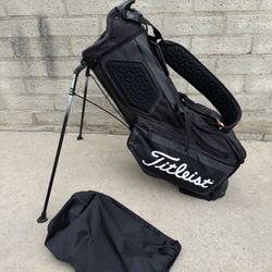 Titleist Players 5-Way Black Golf Bag - Stand Bag - Lightweight Carry Bag USED