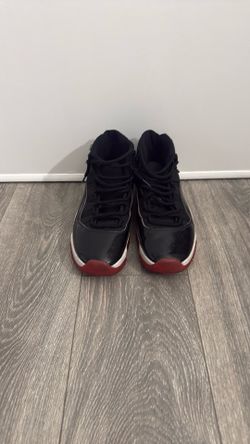 Jordan 11 playoff breds (2019)