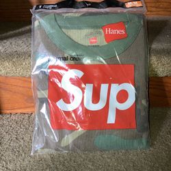 Supreme Hanes Camo Long Sleeve Camo Tee 