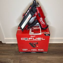 Milwaukee M18 FUEL 3-1/2 in. 18-Volt 30-Degree Lithium-Ion Brushless Cordless Framing Nailer (Tool-Only)