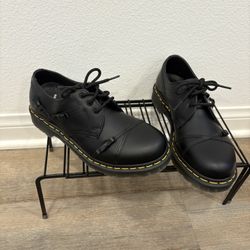 Dr Martens Black  1461 Bow woman’s leather shoes
