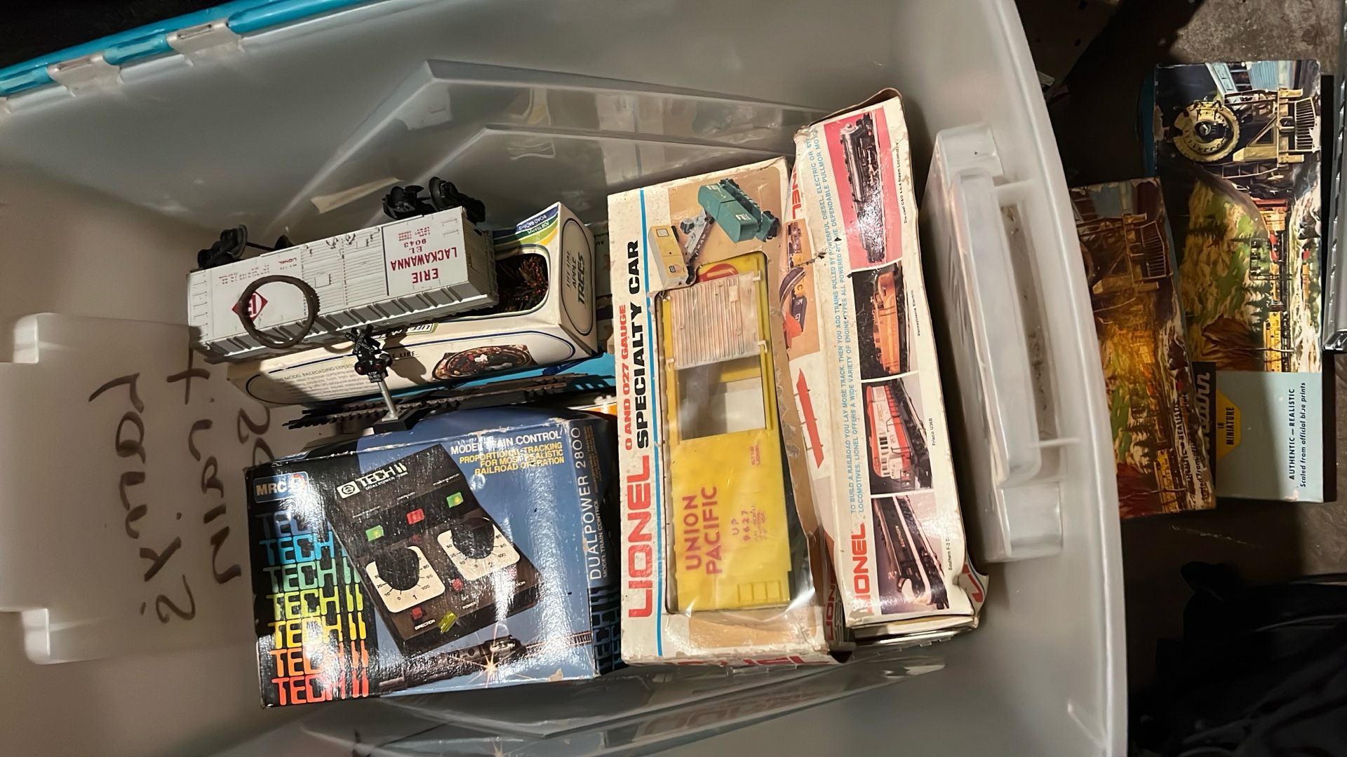 Lionel. Train Set Or Pieces