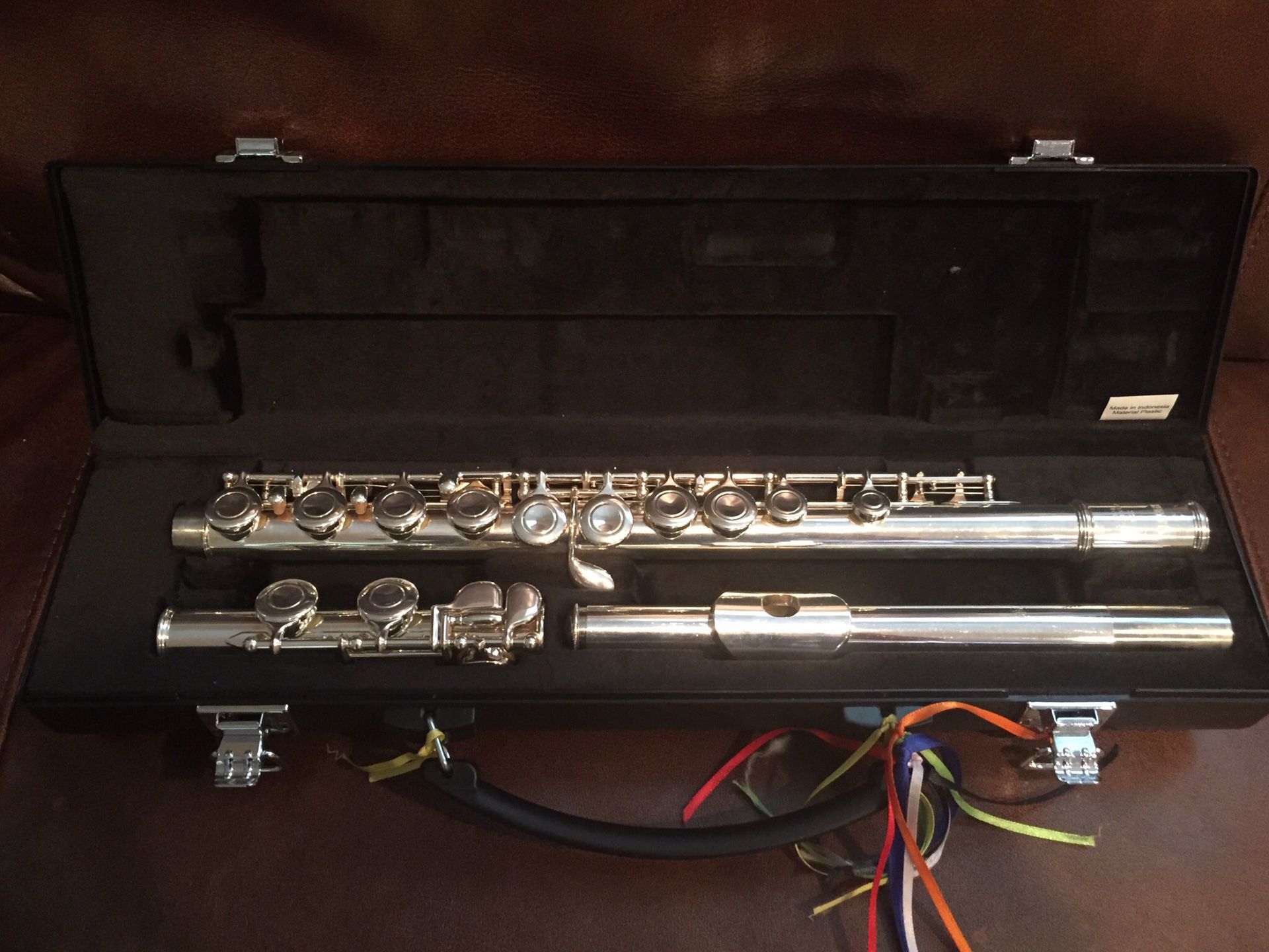 Yamaha 221 Flute With carrying case **It’s available**