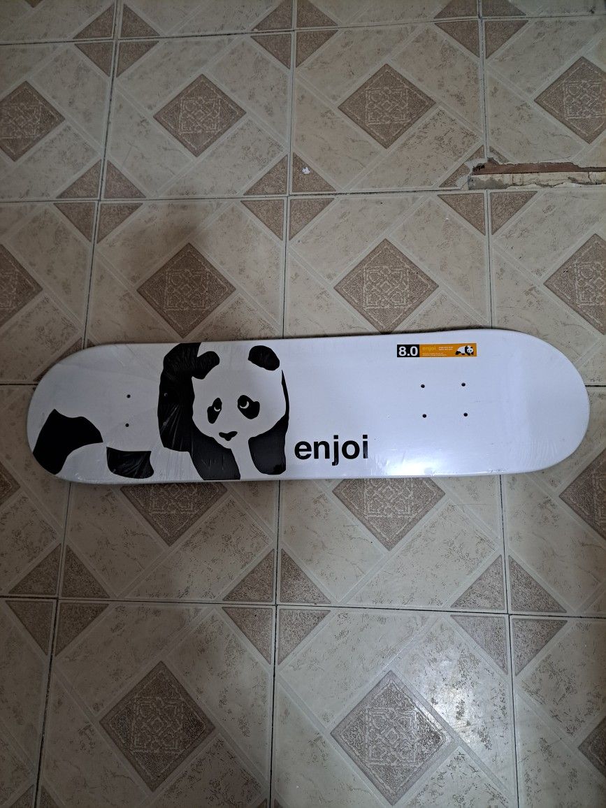 ENJOI SKATEBOARDS THE OG BIG PANDA SKATEBOARD DECK SIZE 8.0