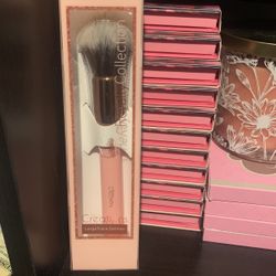 Large Face Definer Single Brush 