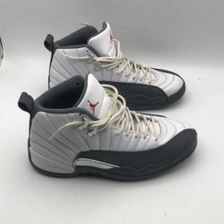 Air Jordan 12 Retro Dark Grey  Size 8