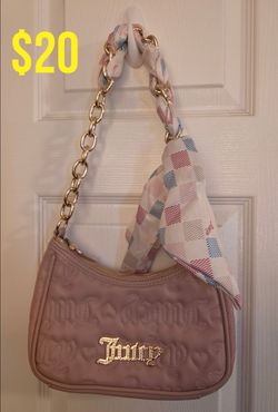 Pink juicy purse