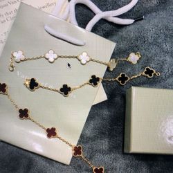 Van Cleef Bracelet Pick One 