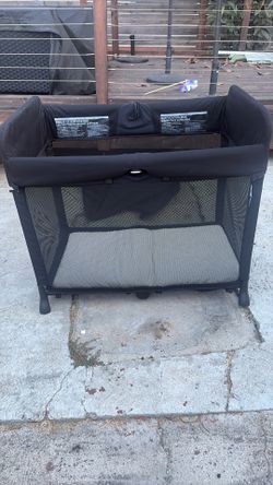 Bugaboo pack and play