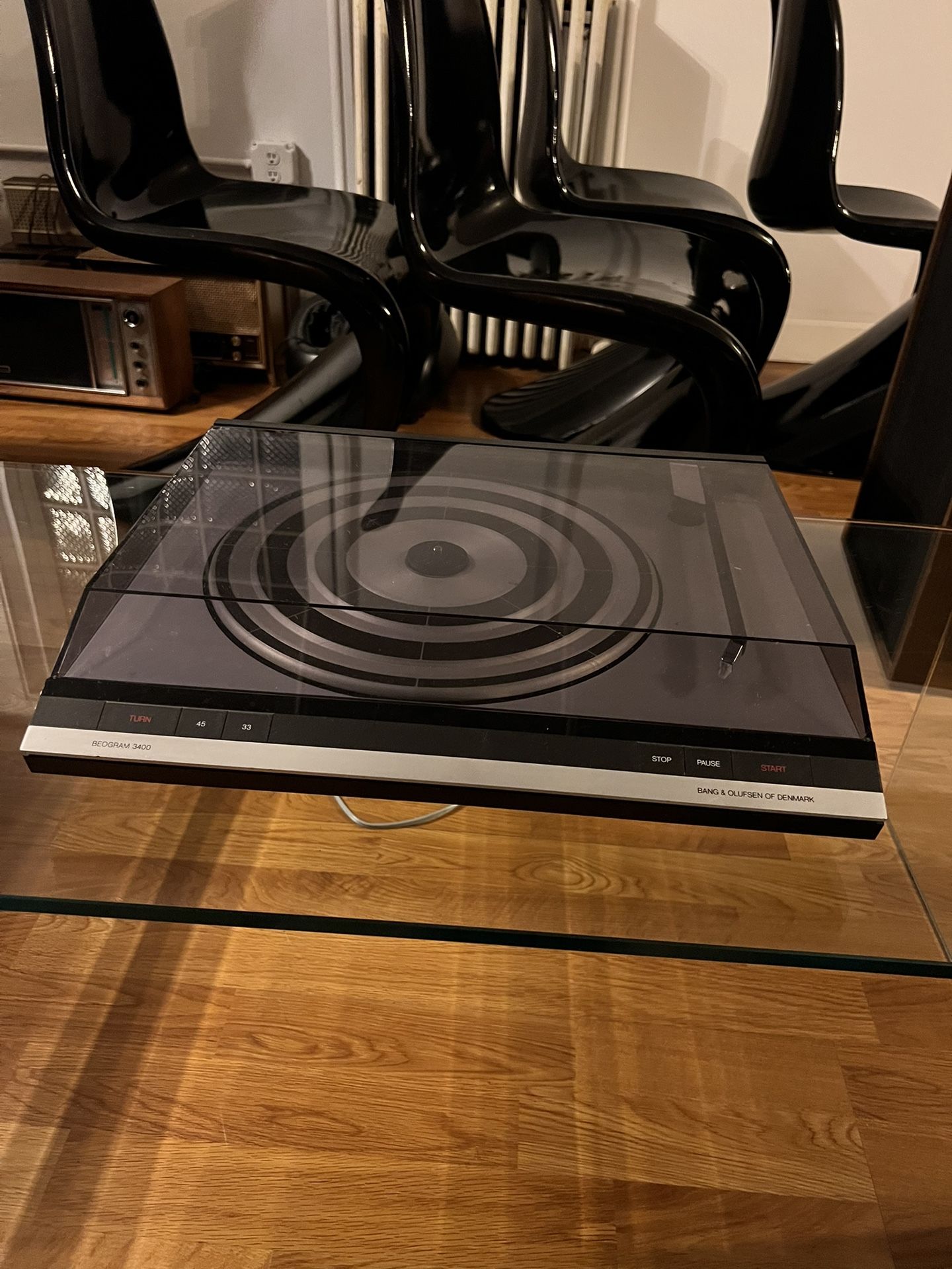 Bang & Olufsen Beogram 2202 turntable