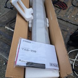 Yamaha Yas 109 Speaker  New