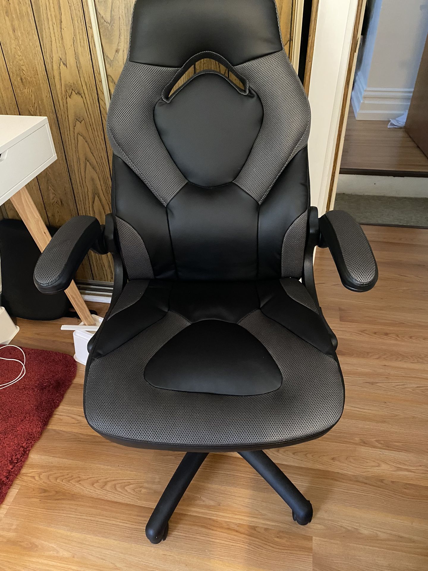Game/desk chair